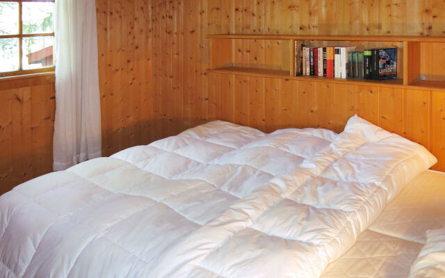 Holiday Home Holmestua (SOO398)