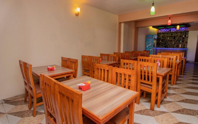 OYO 250 Hotel City Palace
