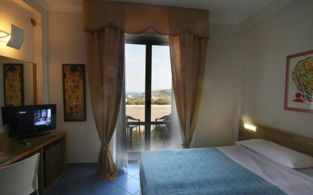 Hotel Villaggio Calaghena