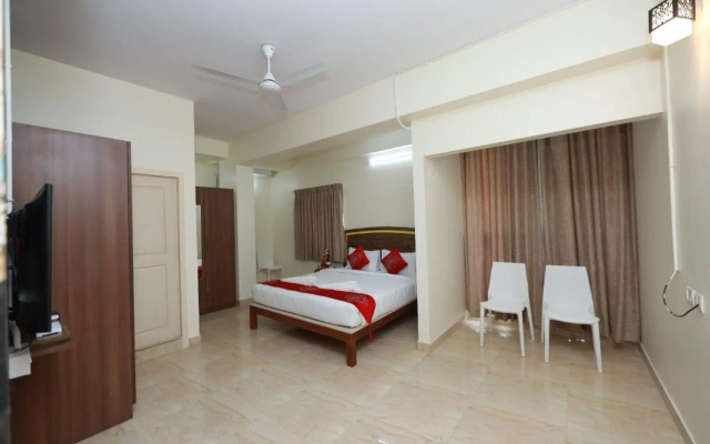 Amulya Relax Inn