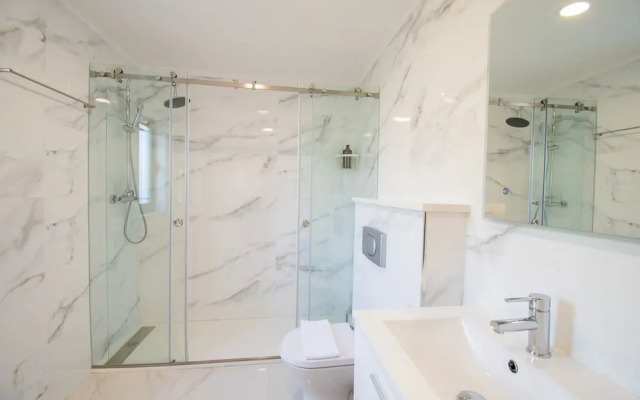 Ilha do Sol Luxury in an Ideal Location