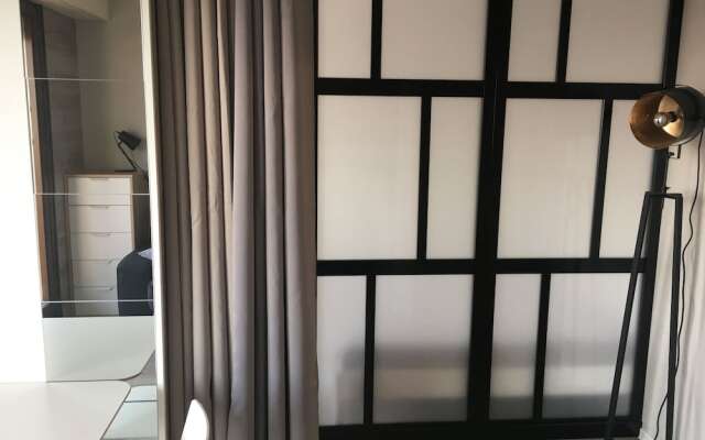 Le Consul Studio Bis Moderne