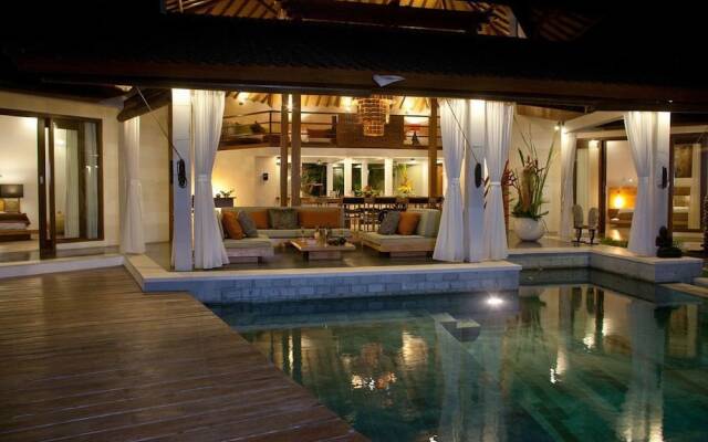 Villa Shantika by Villa Finder