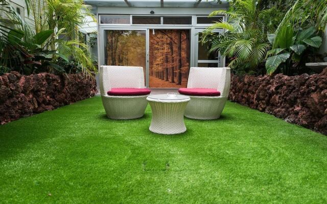 Suites Garden 9 Loft Miró