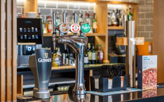Holiday Inn Express Walsall M6J10 by IHG