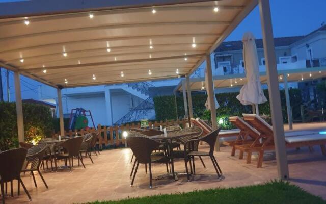Eleana Boutique Hotel & Blue Infinity