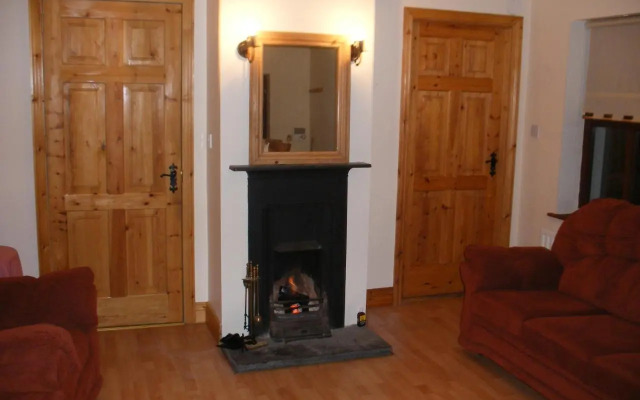 Mountshannon cottage