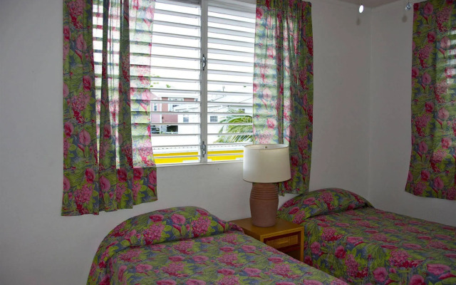 Adulo Apartments