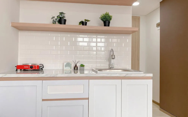 Studio Apartment At Meikarta Near Aeon Delta Mas