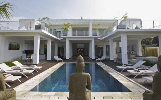 Villa Lara Bali
