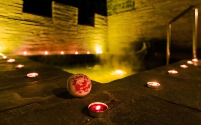 Meishen Palace Castle Spa