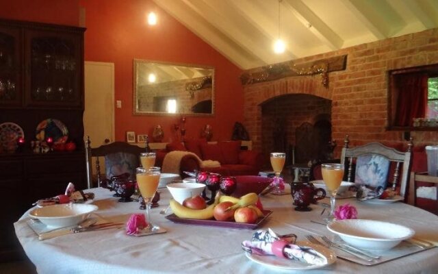 Arden Country House