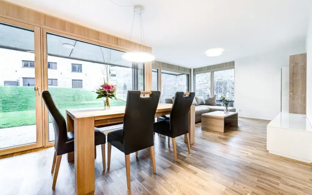 Gartenappartement de Luxe