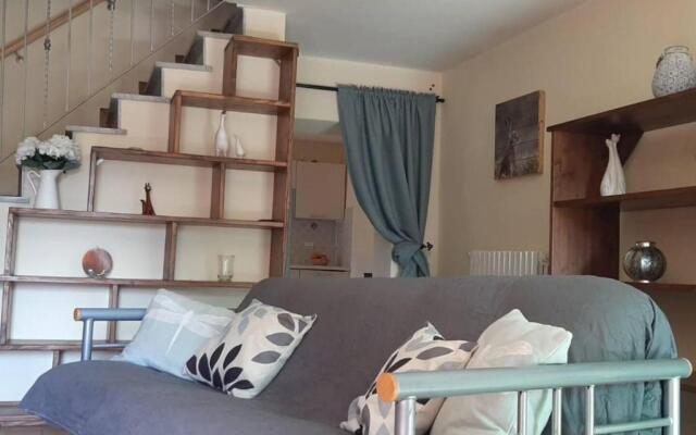 Beautiful 2-bed House in Longoio, Bagni Di Lucca