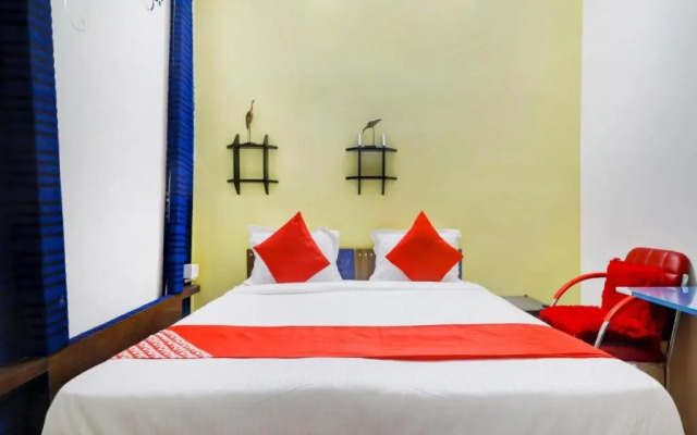 OYO Flagship 76333 Shannu Residency