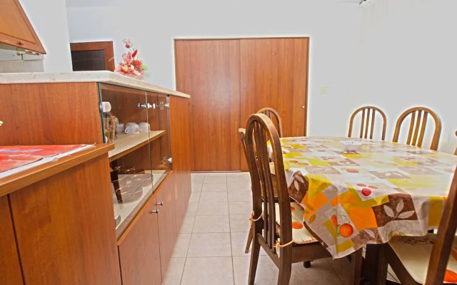 Apartment 1198