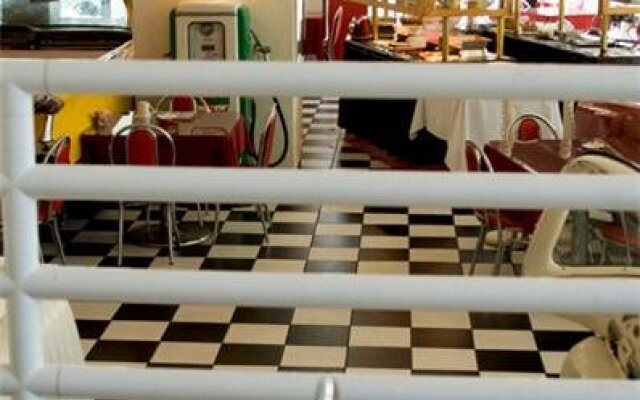 Howard Johnson Plaza Miami Beach North