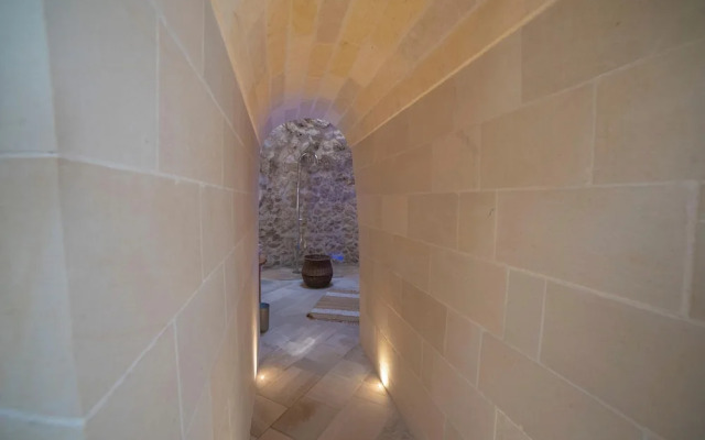 Trullo Meraviglia With Garden And Pool