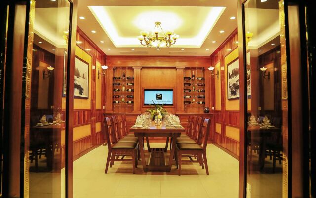Halong Palace Hotel