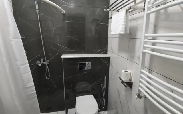 Tbilisi Blue Doors Hostel & Hotel