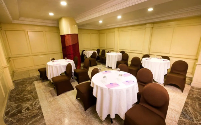 Hotel Grand Residence