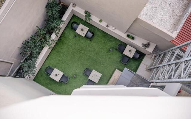 M City Hotel
