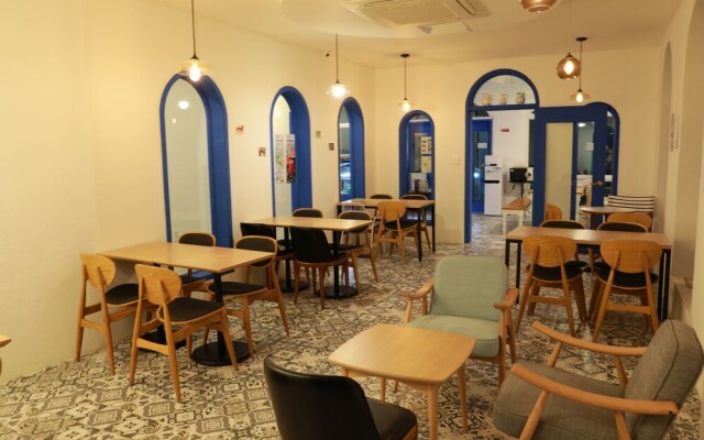 Love Jeju Sanbangsan Guesthouse - Hostel