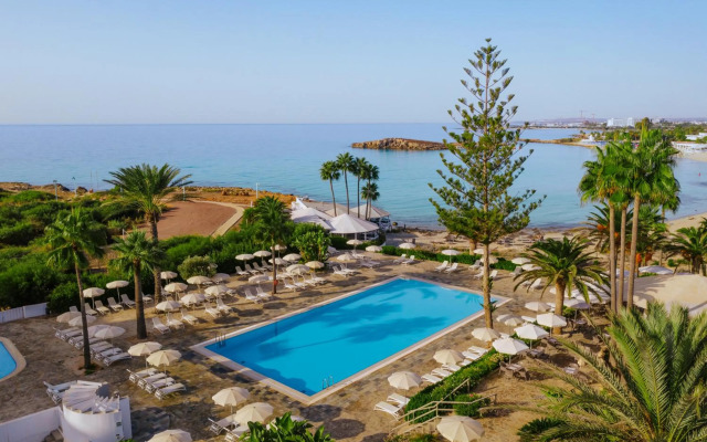 Nissi Beach Resort