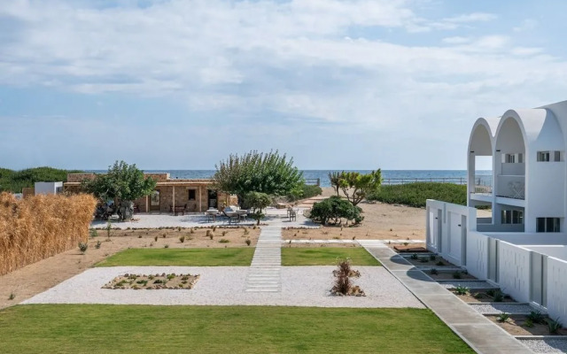 ALERO Seaside Skyros Resort