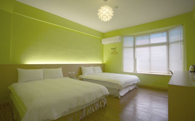 Young Motel