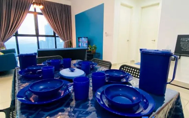 Condo Ioi City Mall Putrajaya, 3 Bedrooms, near to Hospital Serdang, UPM, Uniten – Business – Putrajaya