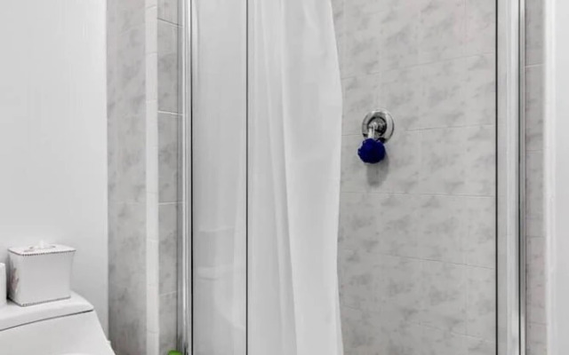 Luxurious 4BD Villa Top Amenities Pool