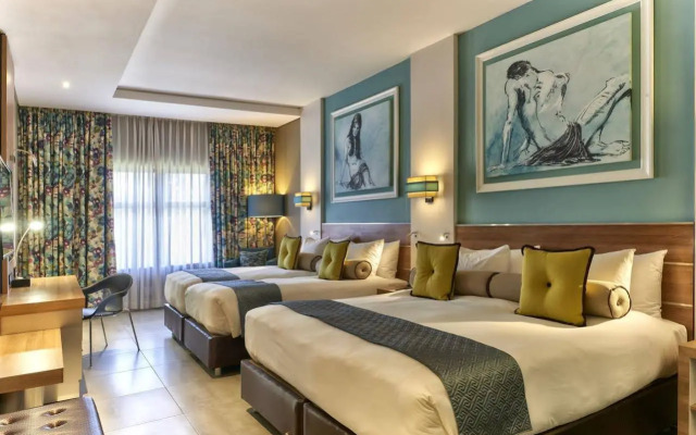 Peermont Metcourt Suites