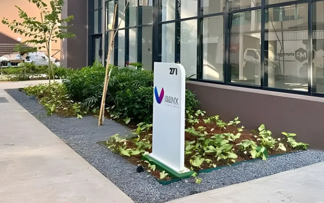 2113 Viva Benx