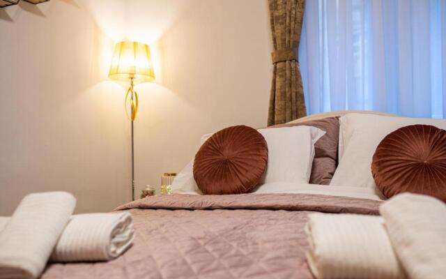 Cosy&Private,30sec walk to MainSquare, Heart of Zagreb