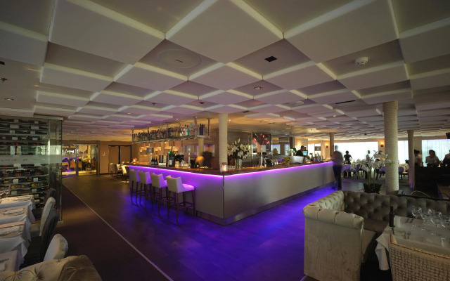 Sunborn Gibraltar Yacht Hotel Resort