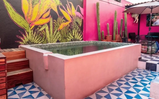 Homestal California Hostal Tlaquepaque
