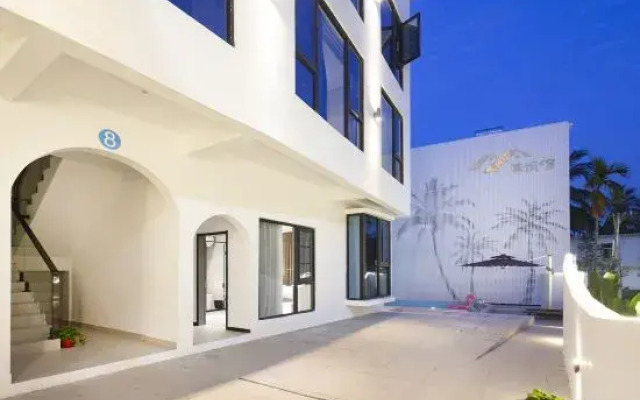 Xiaolu Chenke Muyuewan Homestay (Sanya Yalong Bay Bohoucun Branch)