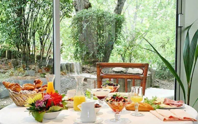 Hôtel Sovereign Saint-Ouen