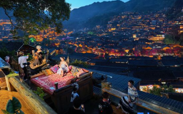 Luanxi Flower Pinellia Homestay (Qianhu Miao Village Branch, Xijiang)