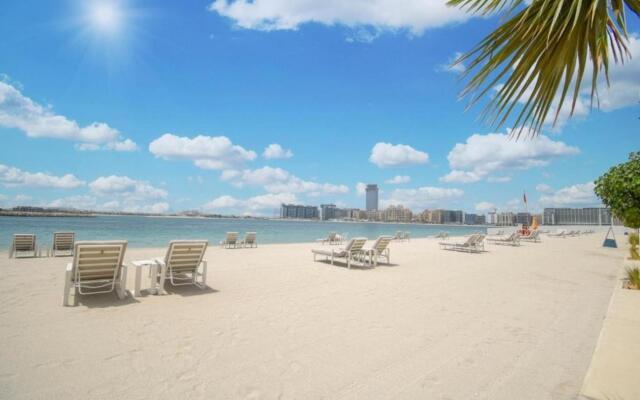 Dubai Harbour- Beach Vista 2 P202