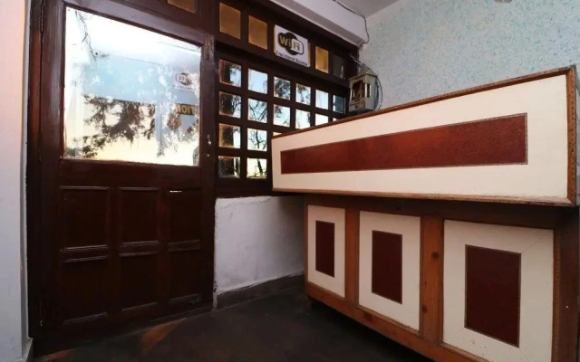 Cedar Tree by OYO Rooms