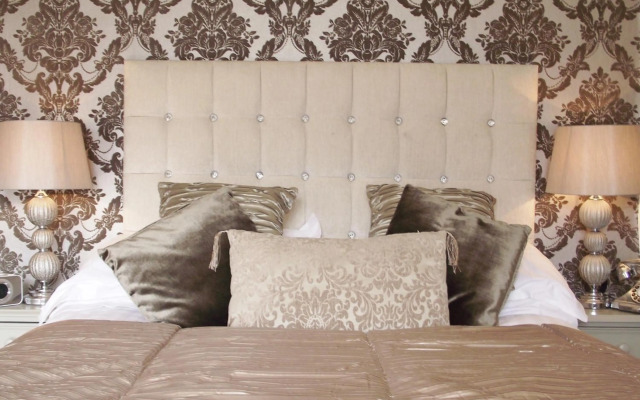 Maenan Abbey Hotel