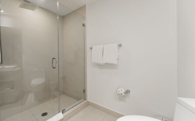 Luxury 2Br Condo At Hyde Beach