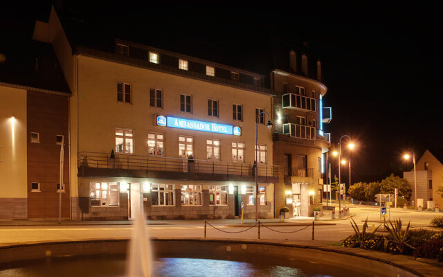 hotelImage
