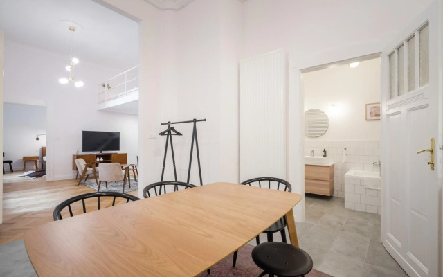 BpR Scandi Home - designer apt at Király street with AC