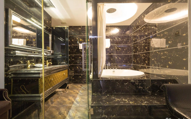 A&EM Hotel 44 Phan Boi Chau
