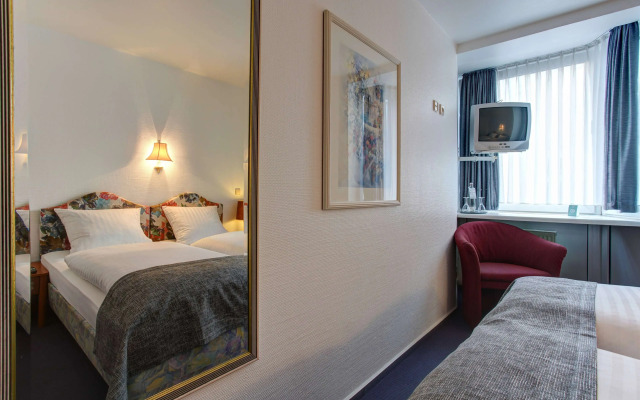 Centro Hotel Arde Koln, Trademark Collection by Wyndham