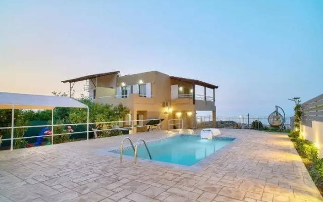 TOP VIEW VILLA intertrip