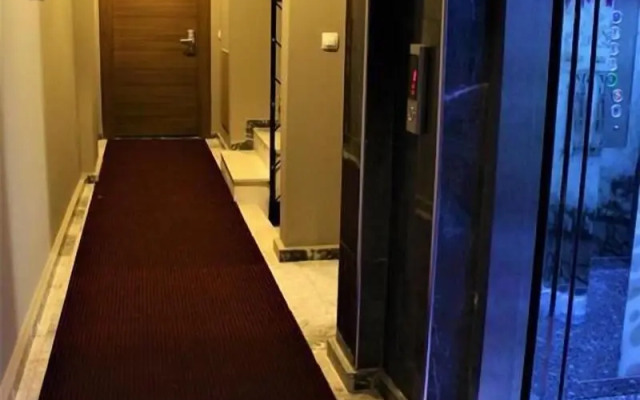 Moda Hotel